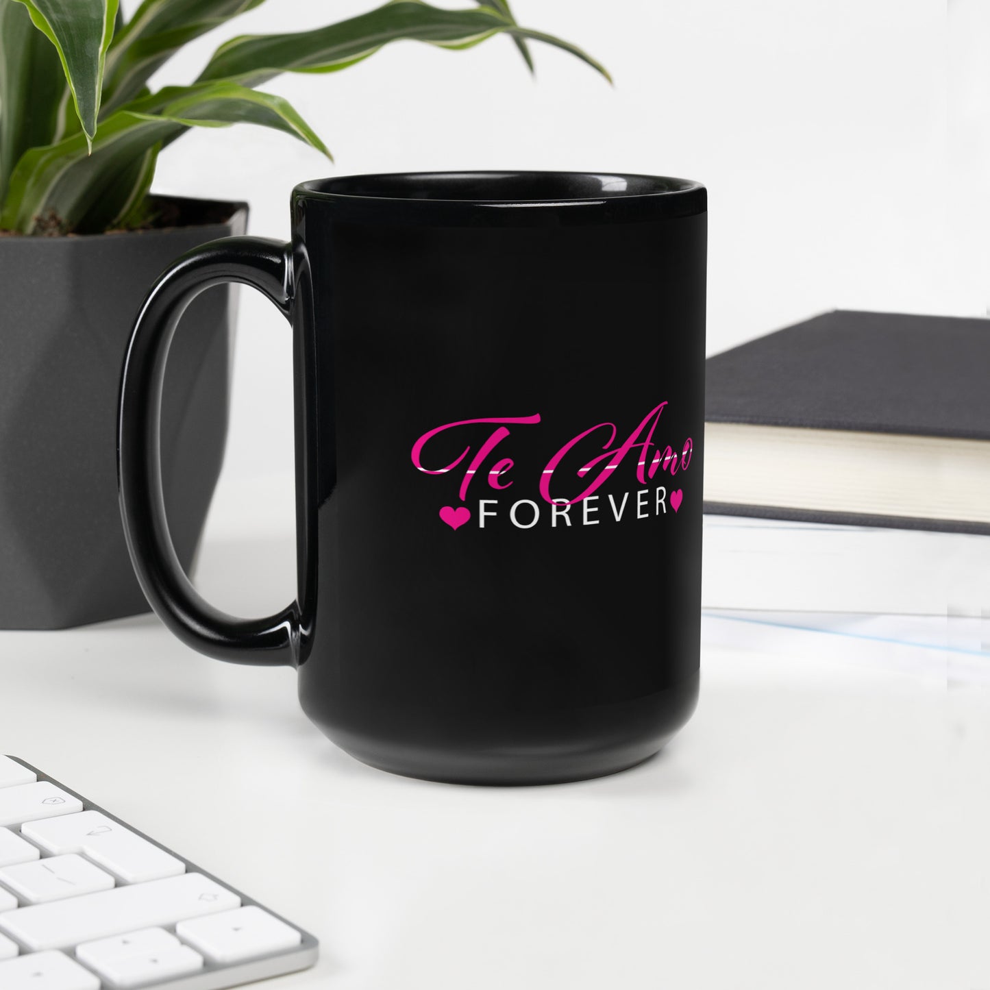 Te Amo Forever Black Glossy Mug.